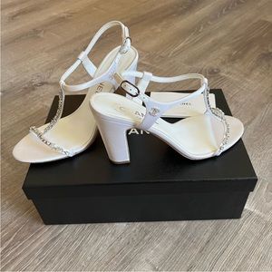 CHANEL Crystal CC logo star rhinestone satin heel sandals